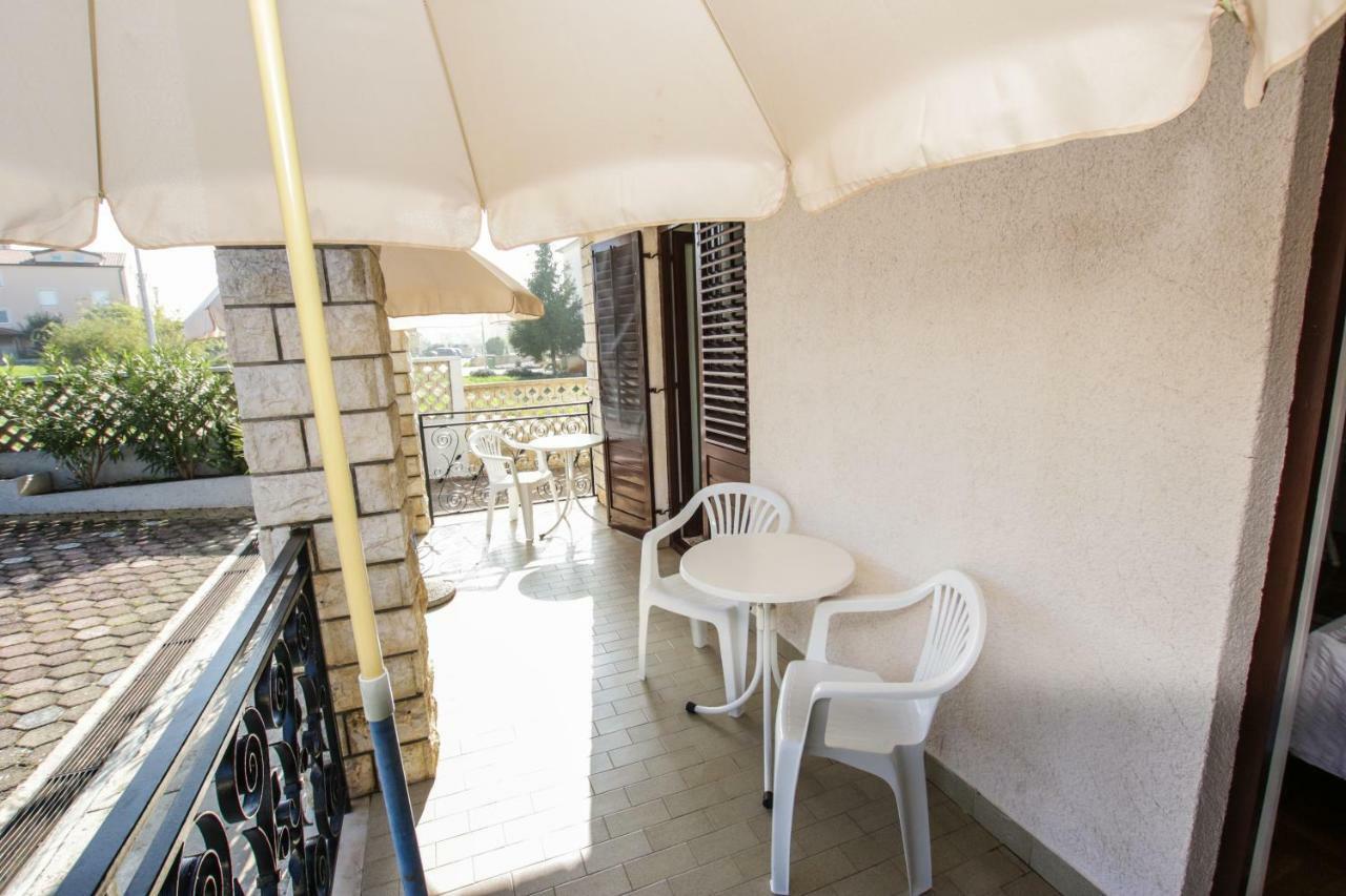 Apartmani Janja Poreč Zewnętrze zdjęcie
